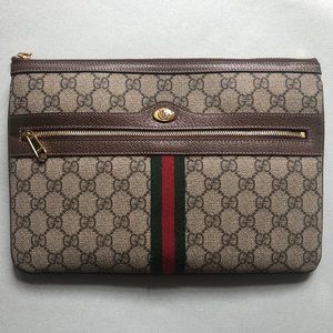 Ophidia Large GG Supreme Pouch Clutch Bag